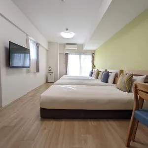 Eslead Namba South ⅲ Hotel